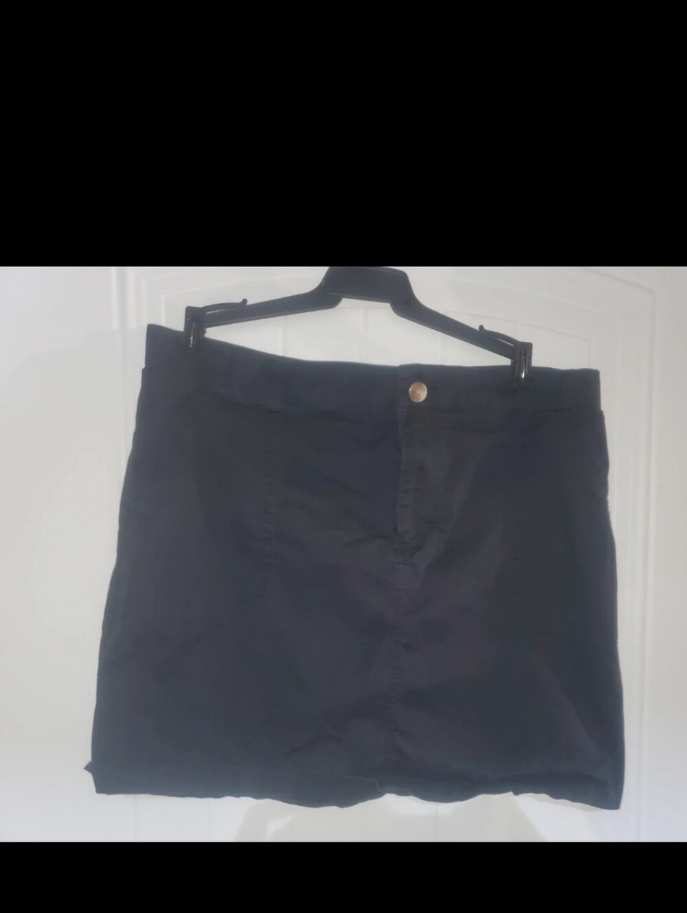 Lee Women's Black Skort with Front Button